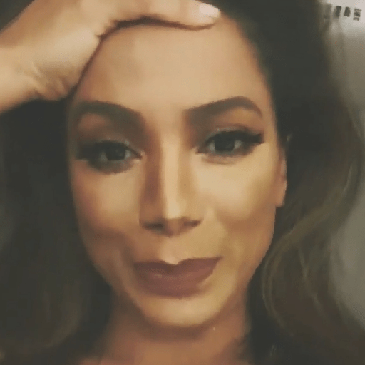 Anitta 24