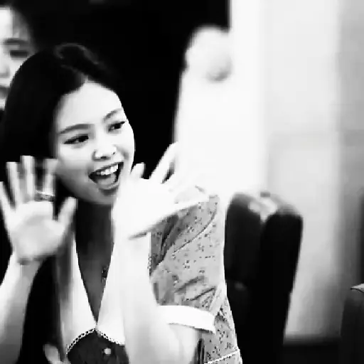 ✦ . JENNIE : 🐻 15
