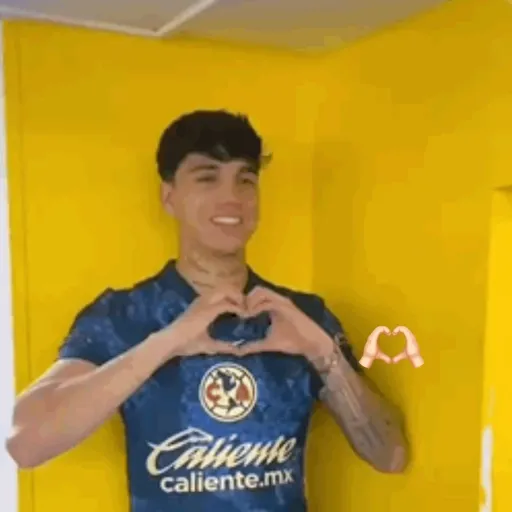 Kevin Alvarez  5
