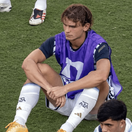 യㅤ⚽ Nico Paz ✧  ꒰  ꒰ 10