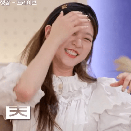 KIM SAERON 8