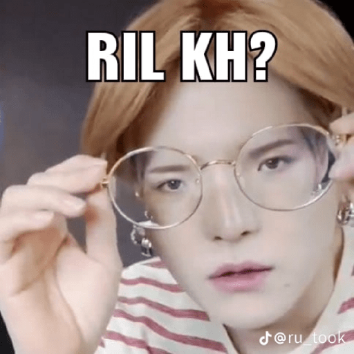 Random kpop meme 7
