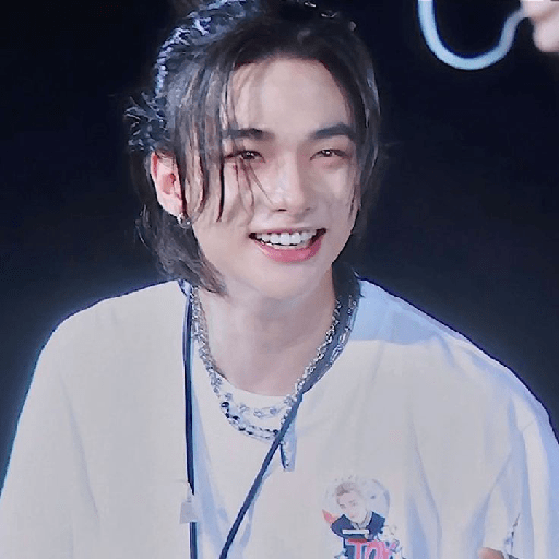 Hyunjin 3 28