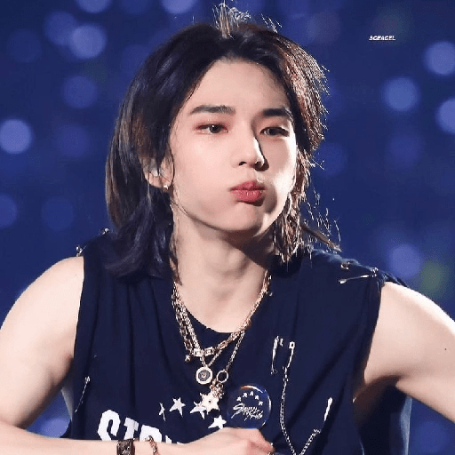 Hyunjin 3 2