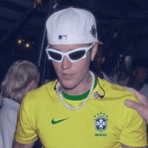 JUSTIN BIEBER  14