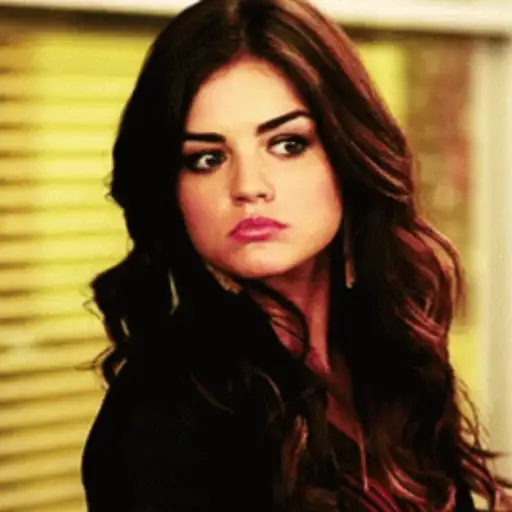 Lucy Hale 4