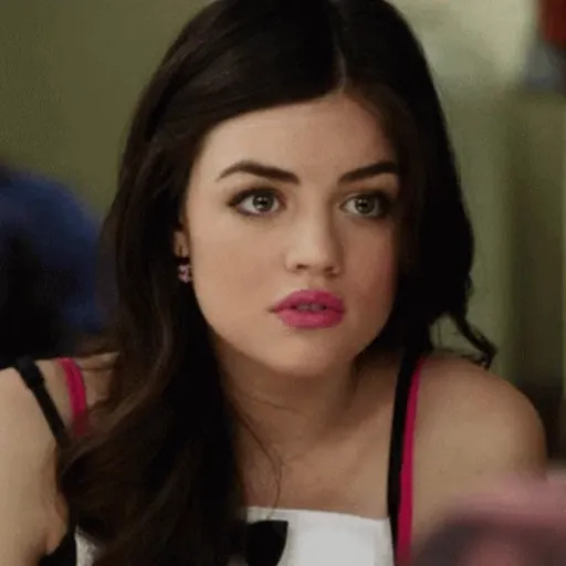 Lucy Hale 15