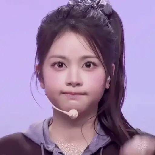 ✨ h2h hearts2hearts GIF ✨