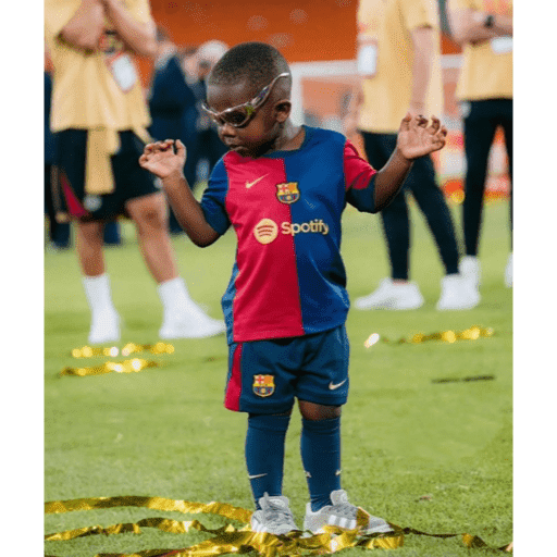 Lamine Yamal - Hermano 15