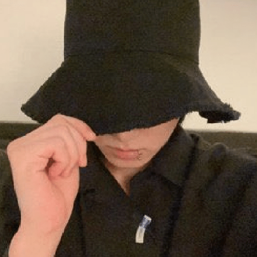 Veiyyyr 18