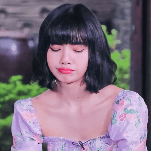 Lisa blackpink 19