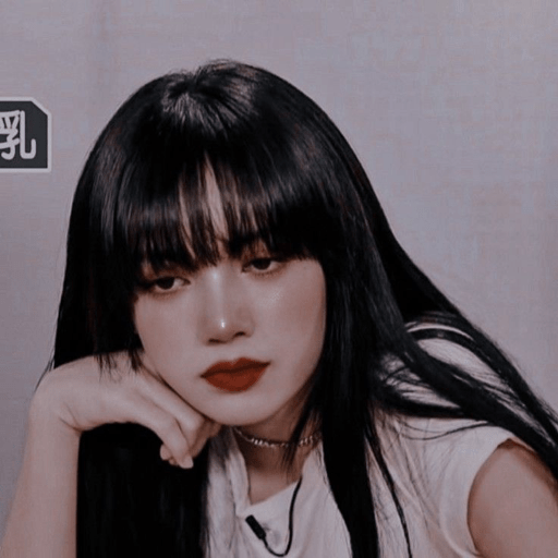 Lisa blackpink 16