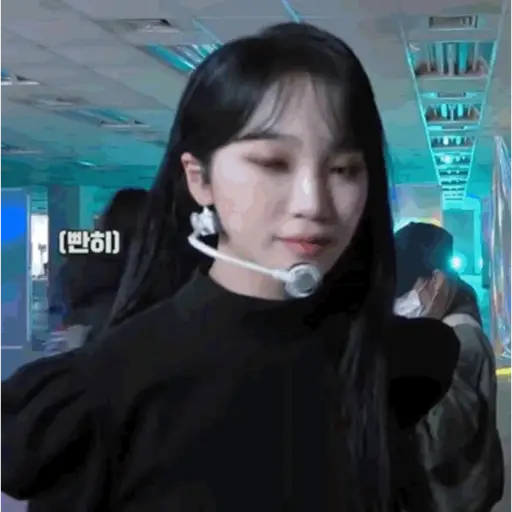  ꒰੭  ﾟ ׅ Izone .  Chaewon ¡!  ೀ 4