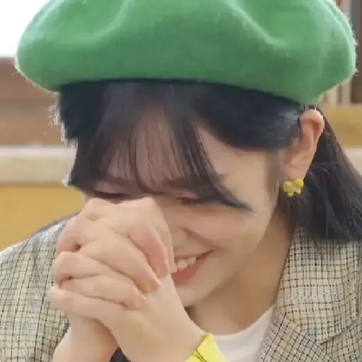 Yujin / @ive_stickers 