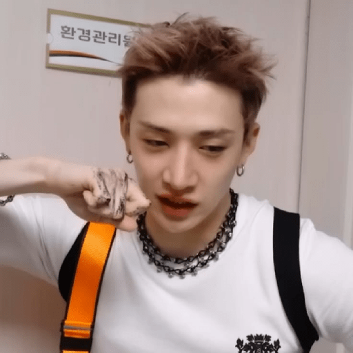 Bangchan / @ive_stickers  6