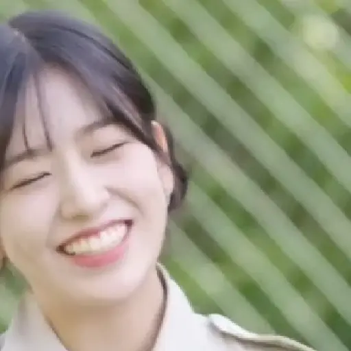 Yujin / @ive_stickers  8