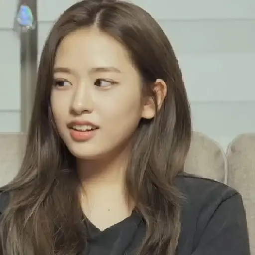 Yujin / @ive_stickers  2