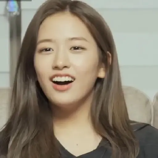 Yujin / @ive_stickers  7