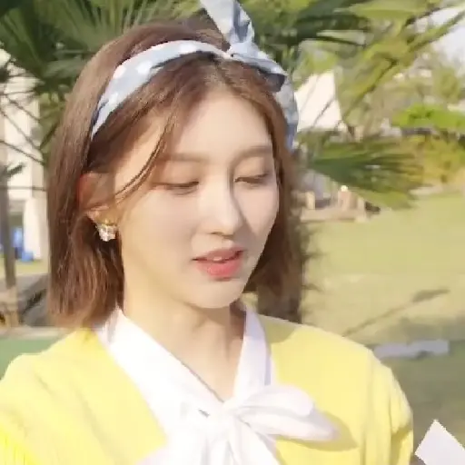 Gaeul / @ive_stickers  10