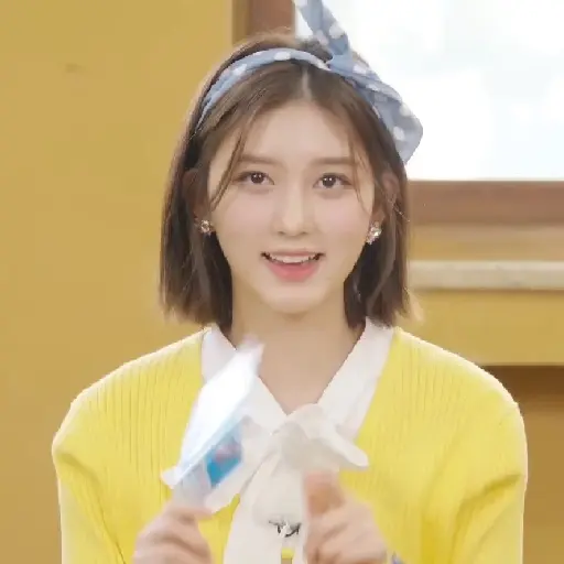 Gaeul / @ive_stickers  8