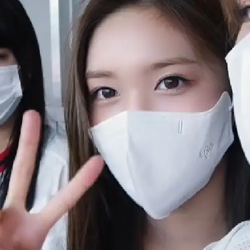 Leeseo / @ive_stickers  1