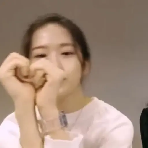 Yujin / @ive_stickers  6