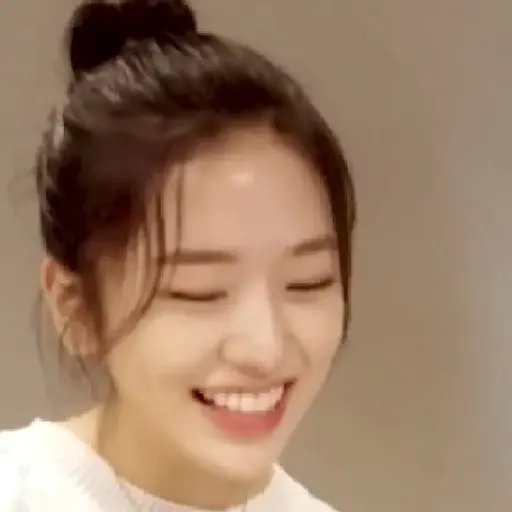 Yujin / @ive_stickers  5