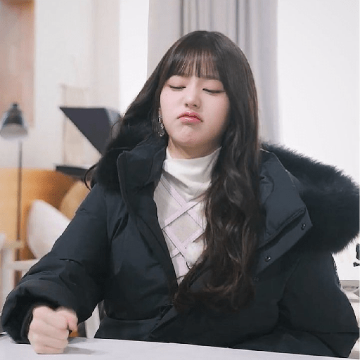 Wony reaction/@ive_stickers 10