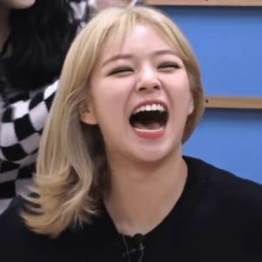 Jeongyeon / @ive_stickers  5
