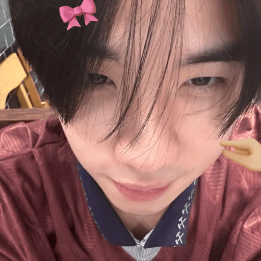 ⠀︵⠀Hongshi⠀◌Ⳋ𝅄  1