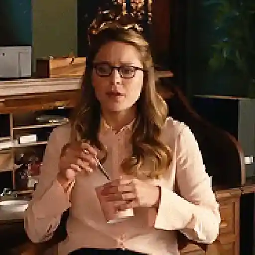Kara Danvers  14