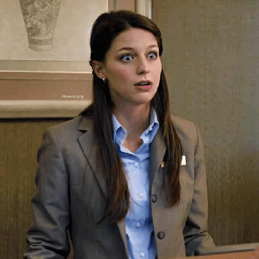 Melissa Benoist  15