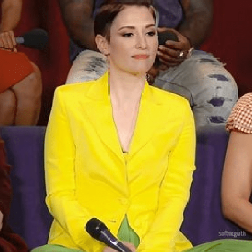 Chyler Leigh  1