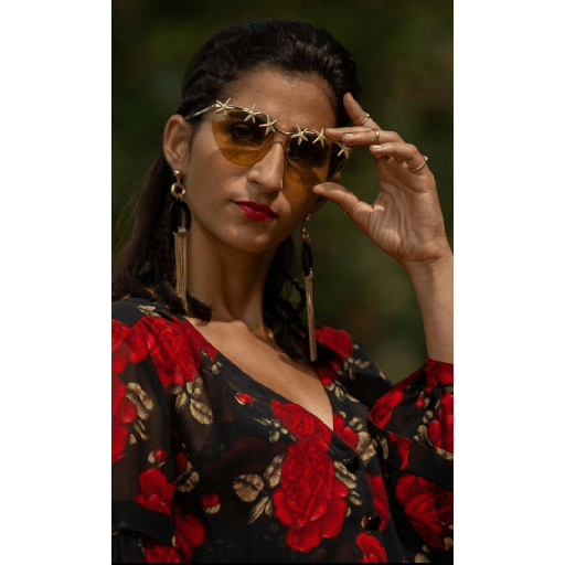 Money Heist‎ 16