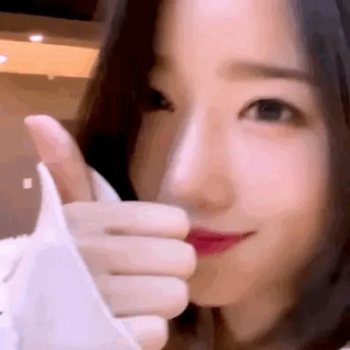 𐔌 yooyeon 🍰⃨ᩙ 19
