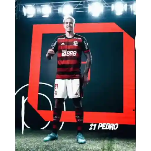 Vlahovic 8