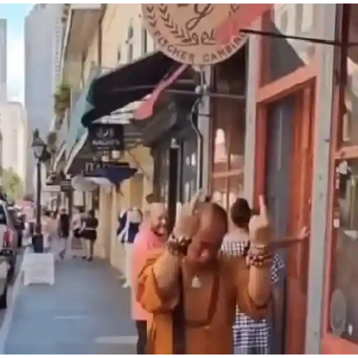 Videos1 8