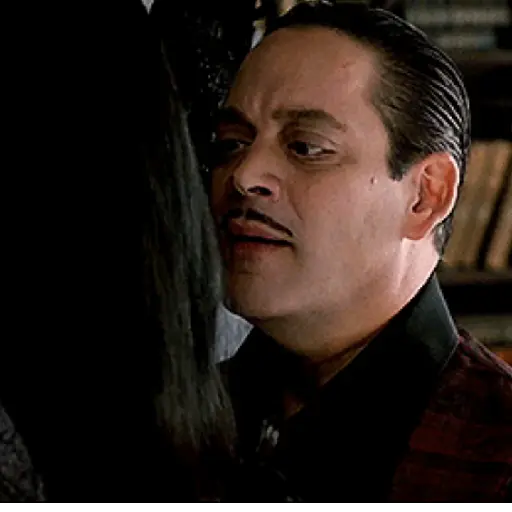 Pareja Addams 5