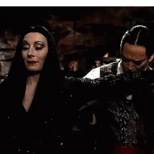 Pareja Addams 16