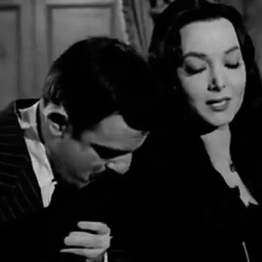 Pareja Addams 27