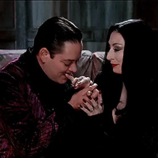 Pareja Addams 23