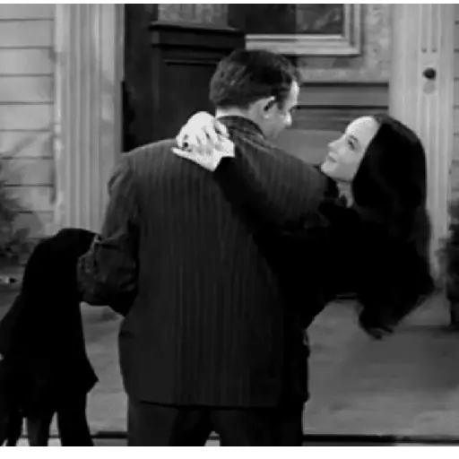 Pareja Addams 10