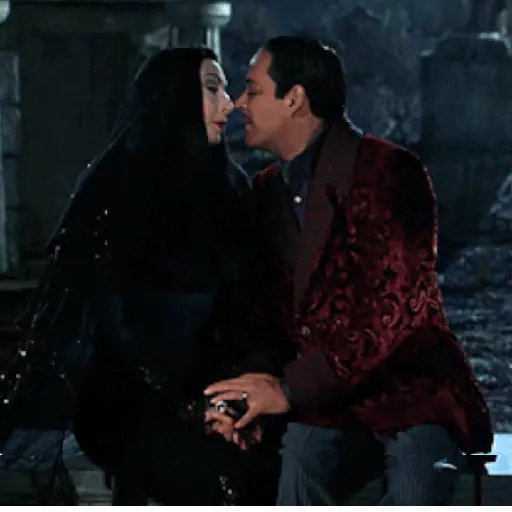 Pareja Addams 28