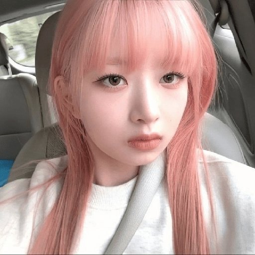 Rei pink hair 2