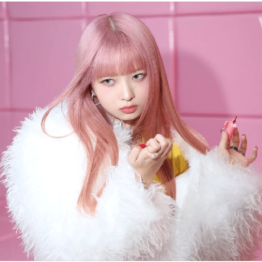 Rei pink hair 4