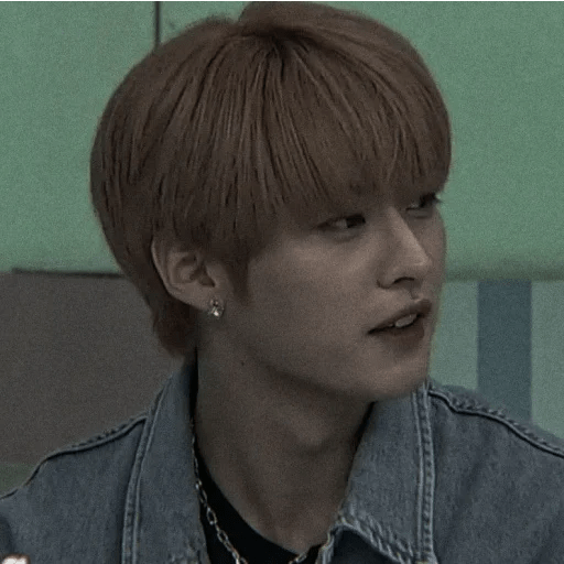 Lee know 9