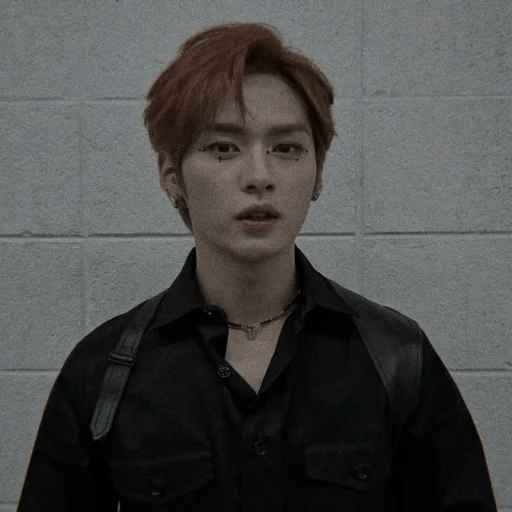 Lee know 19