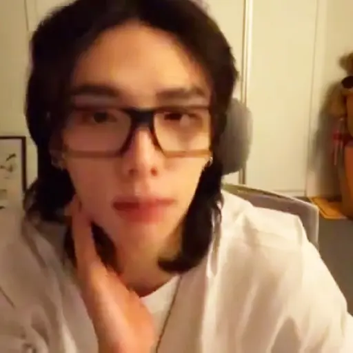 ⭒ ֢ 🧸̯┊ Hyunjin 14