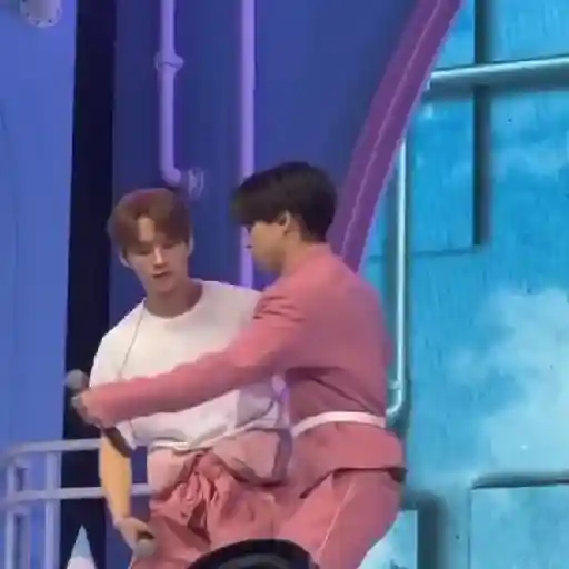 Lyly  •  ( Minsung bf's 🪻 8