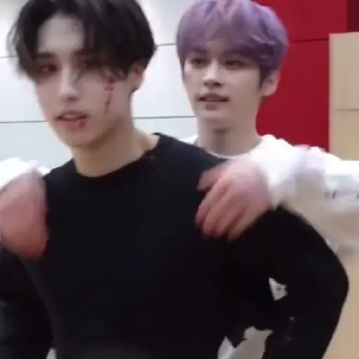 Lyly  •  ( Minsung bf's 🪻 3